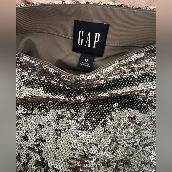 Gap Recycled Sequin Mini Skirt in Silver Grey - Picture 8 of 8